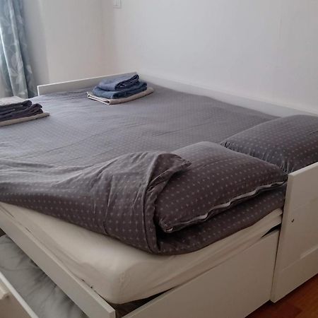 Casa Renova, Intero Appartamento, 2 Camere, Max 4 Ospiti, Trieste Zona Storica Luaran gambar