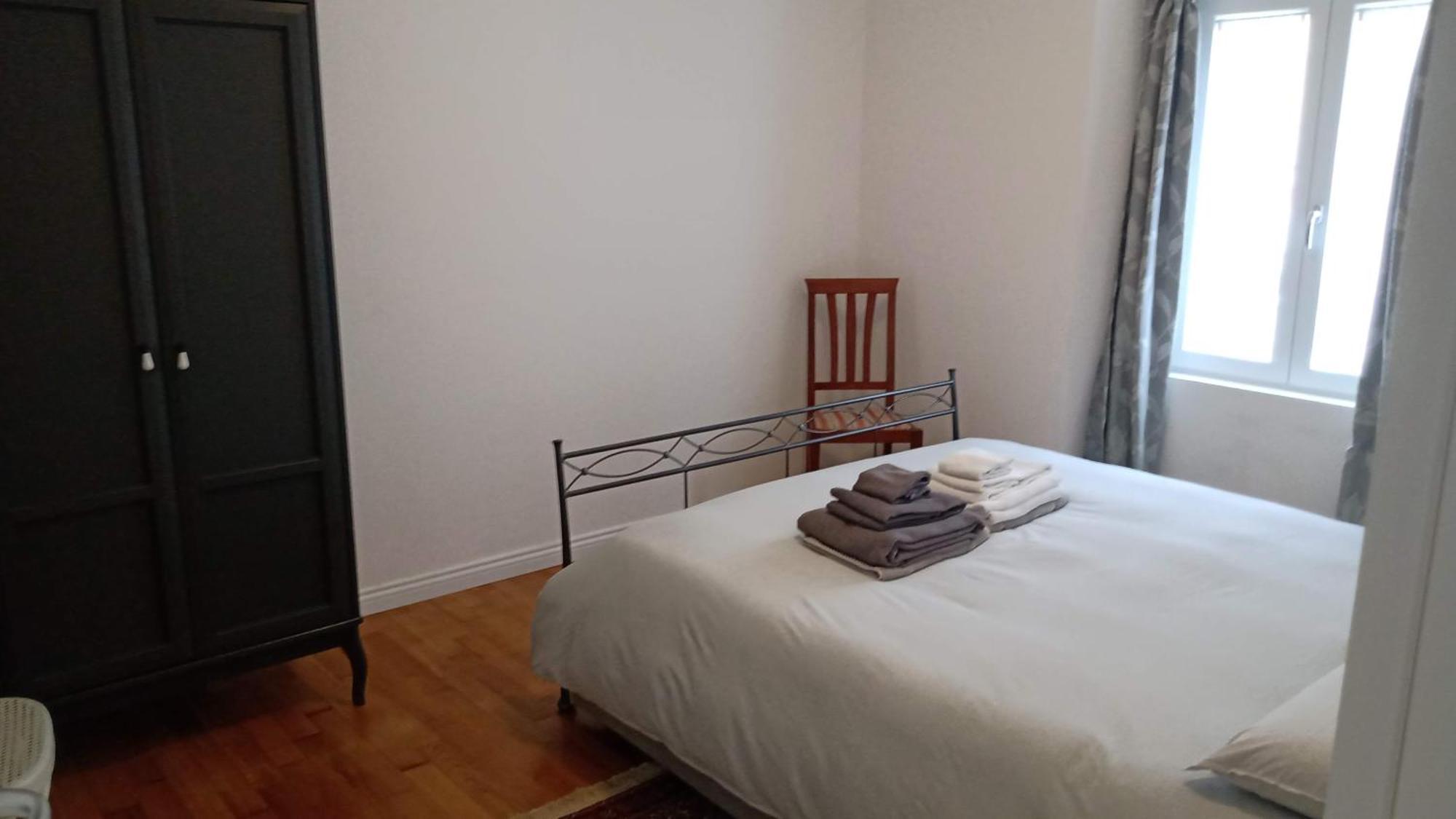 Casa Renova, Intero Appartamento, 2 Camere, Max 4 Ospiti, Trieste Zona Storica Luaran gambar